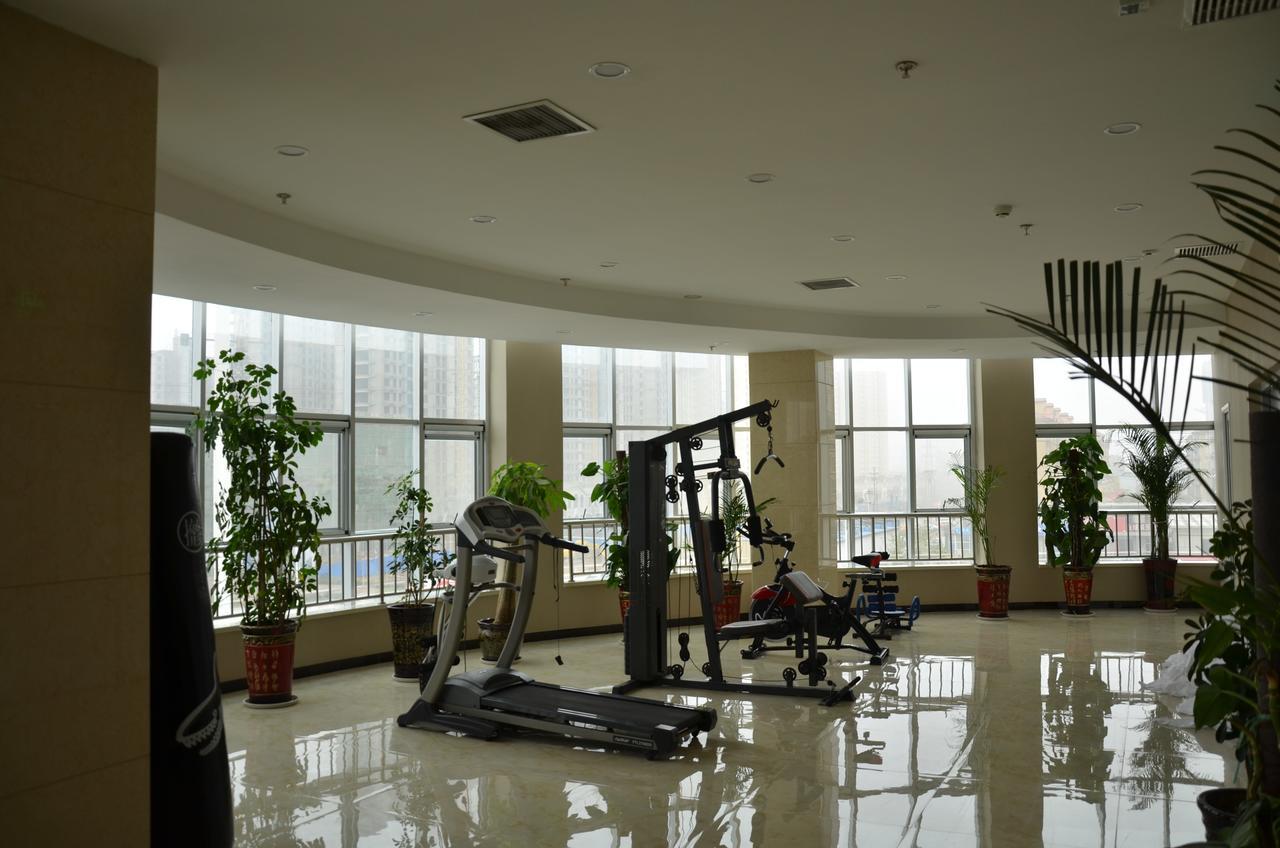 Super 8 Henshui Zhongxin North Avenue Hotel Hengshui Exterior photo